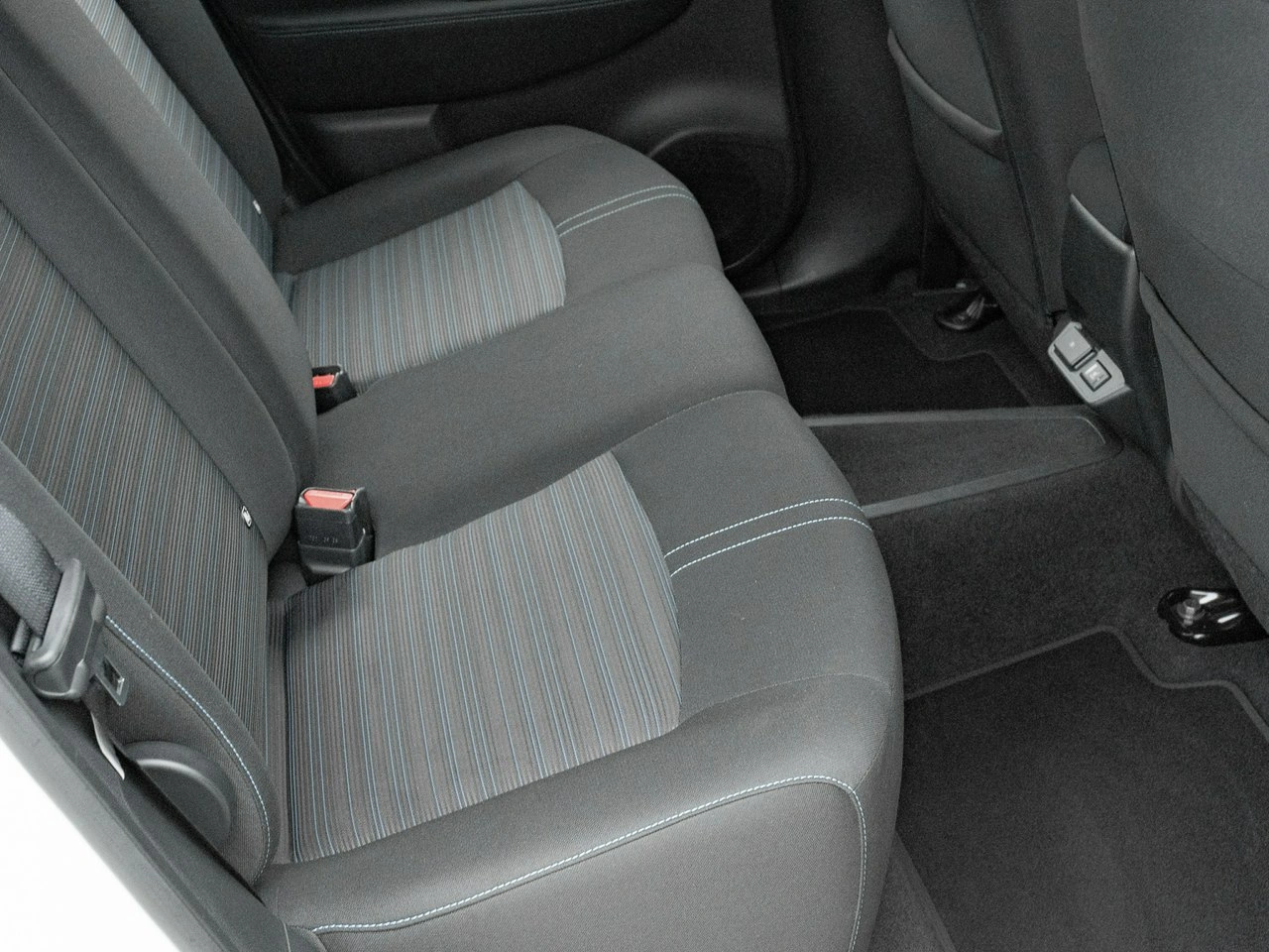 Nissan Leaf - Zdjęcie 27