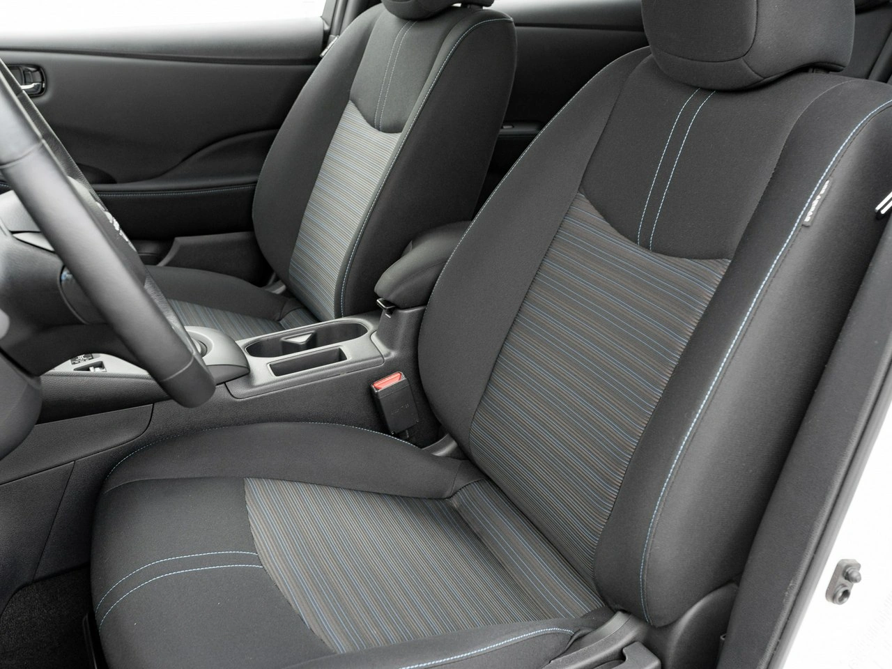 Nissan Leaf - Zdjęcie 13