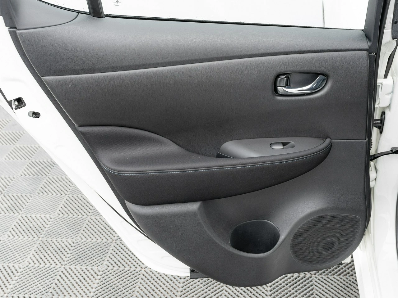 Nissan Leaf - Zdjęcie 21