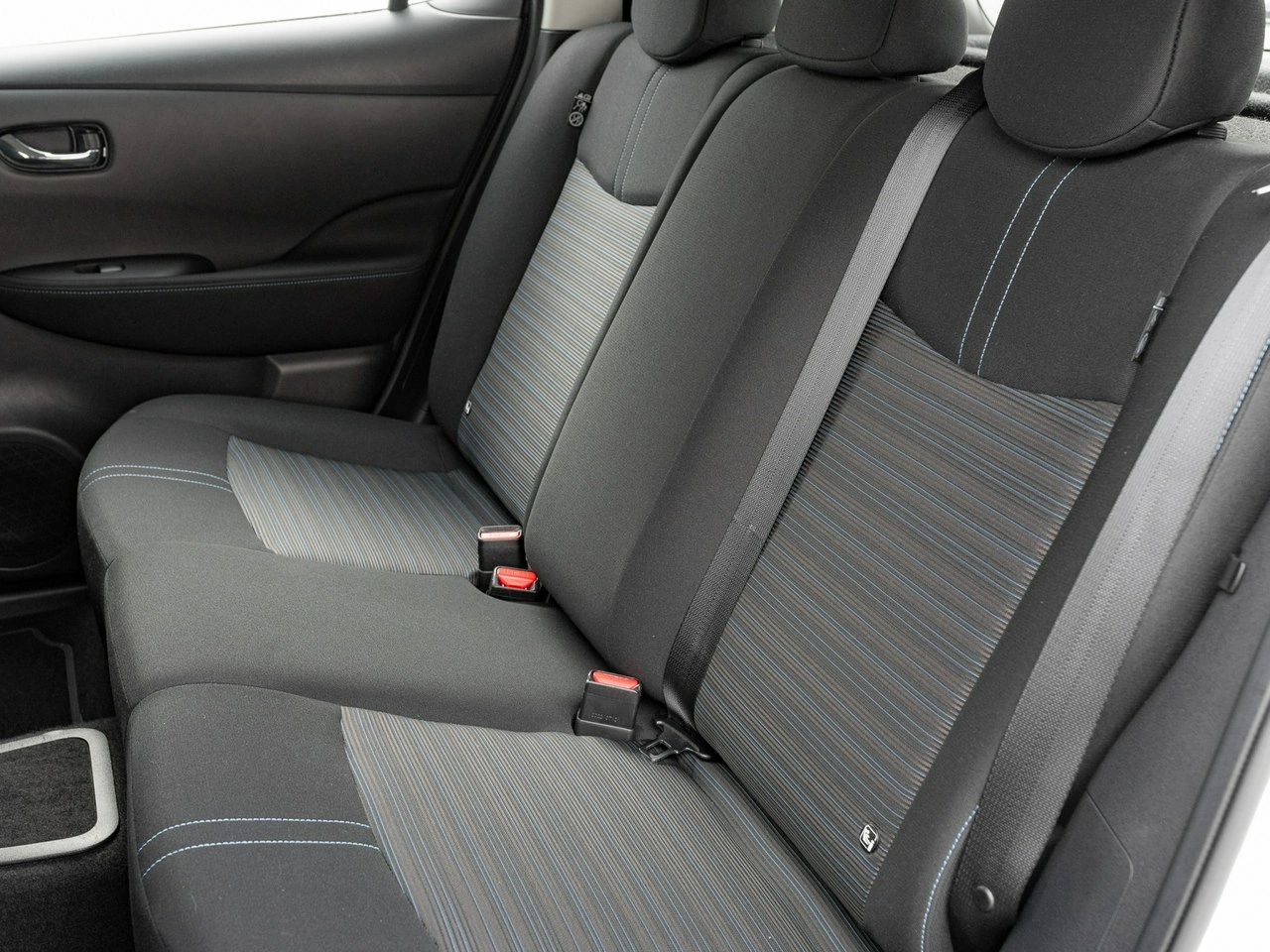 Nissan Leaf - Zdjęcie 24