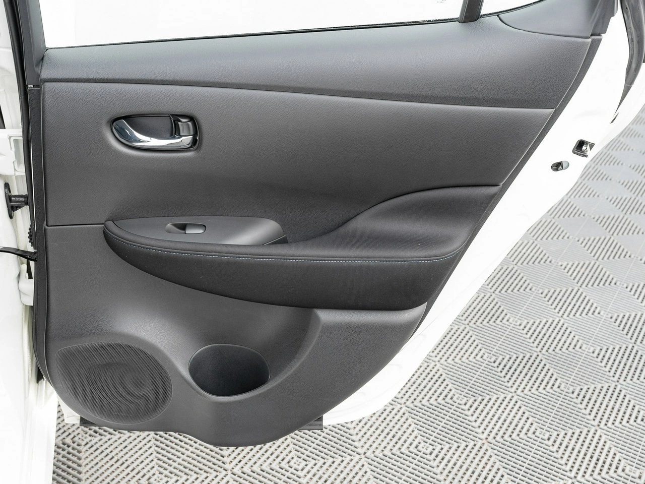 Nissan Leaf - Zdjęcie 26