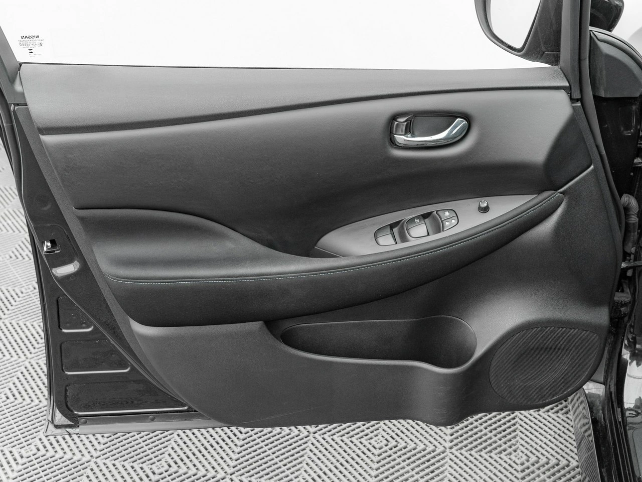 Nissan Leaf - Zdjęcie 11