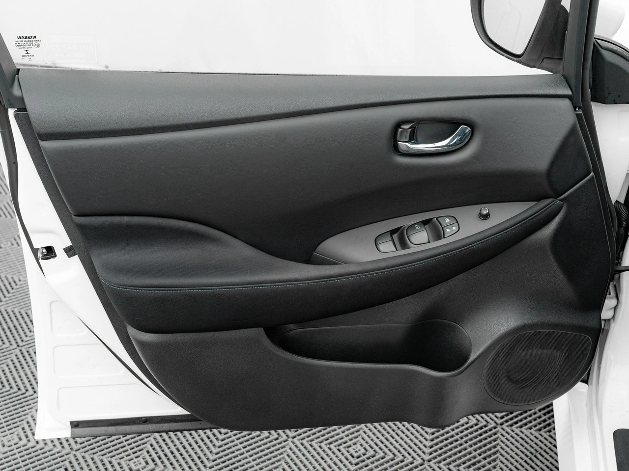 Nissan Leaf - Zdjęcie 11