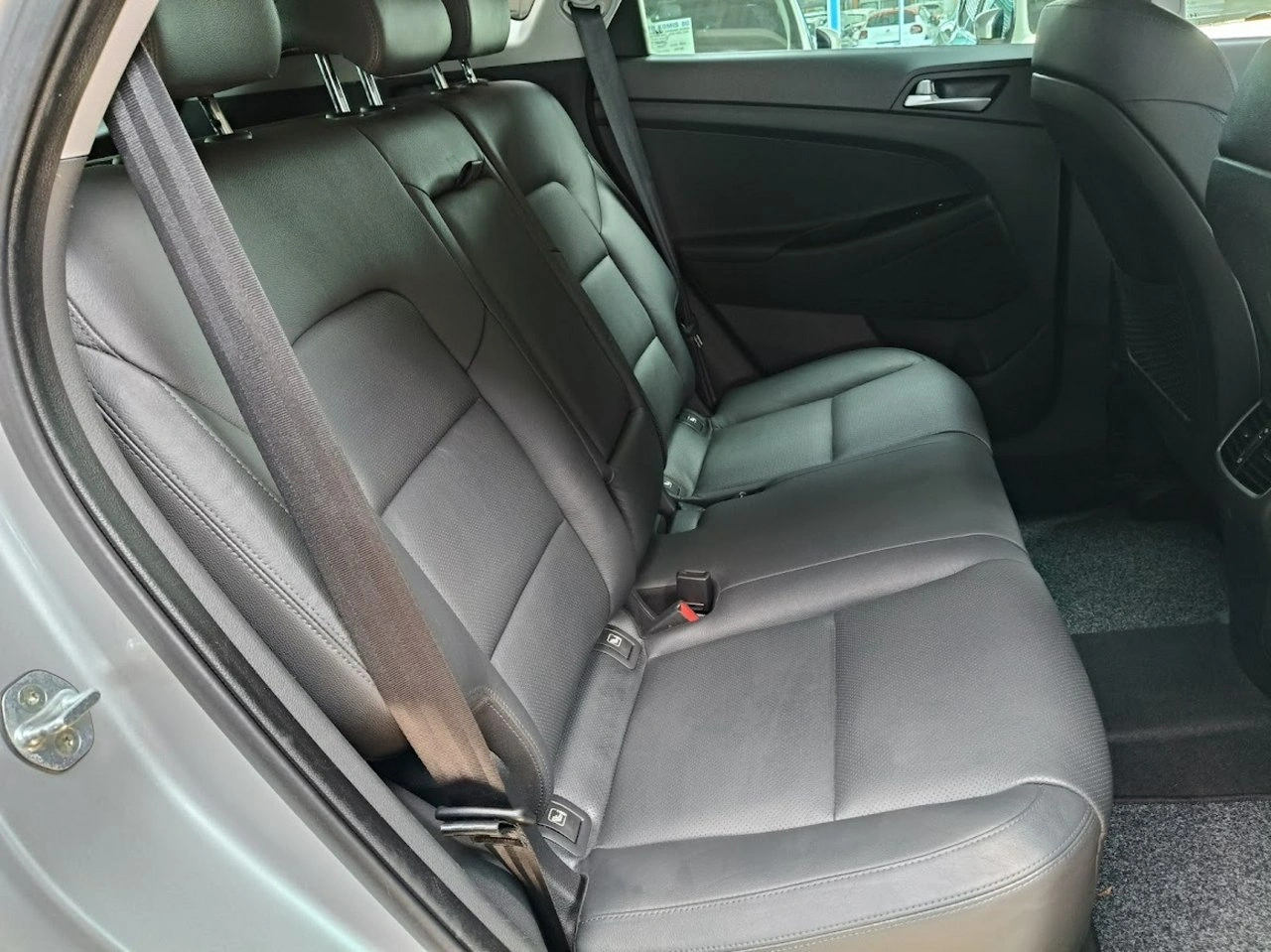 Hyundai Tucson - Zdjęcie 19