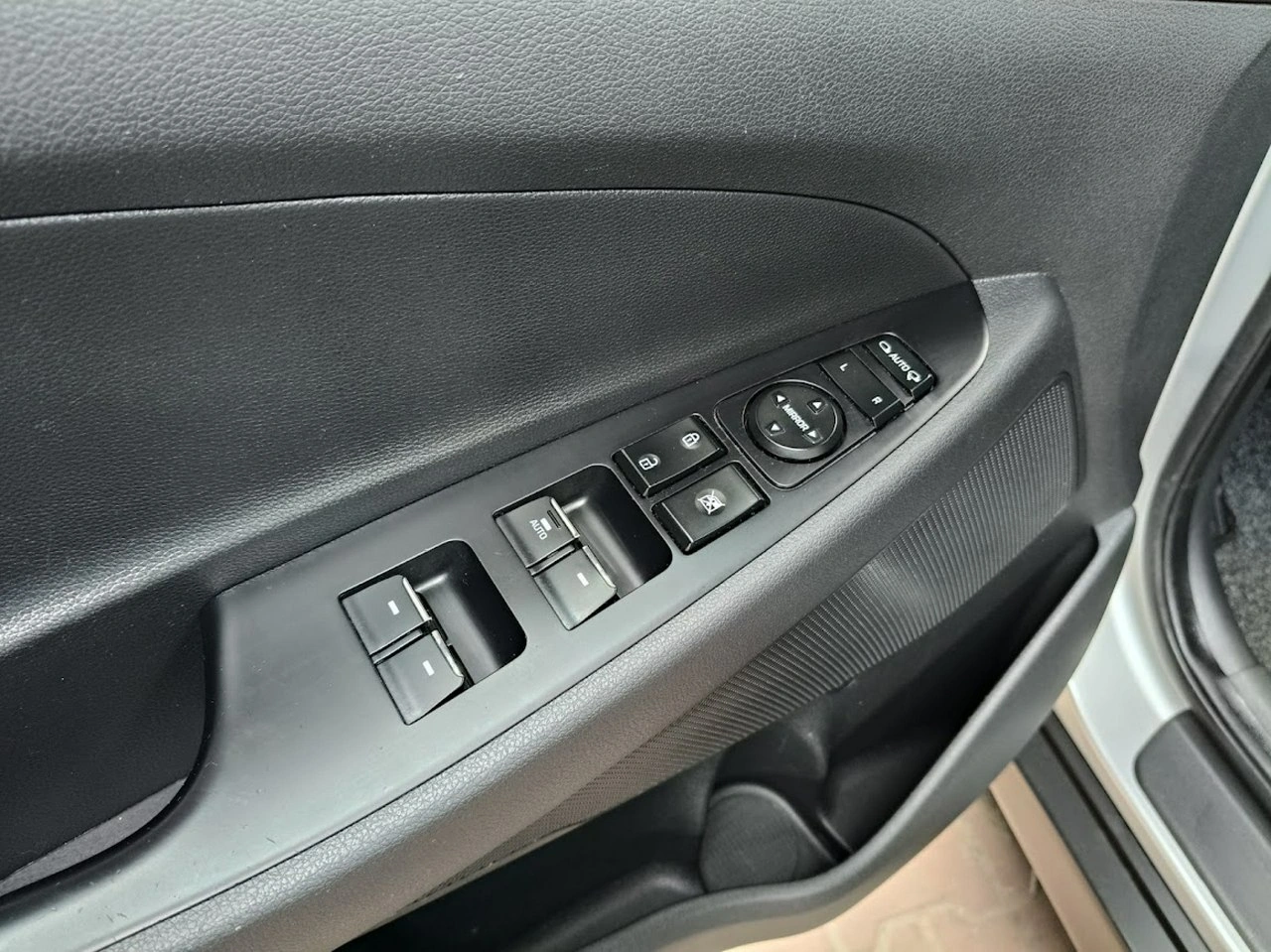 Hyundai Tucson - Zdjęcie 21