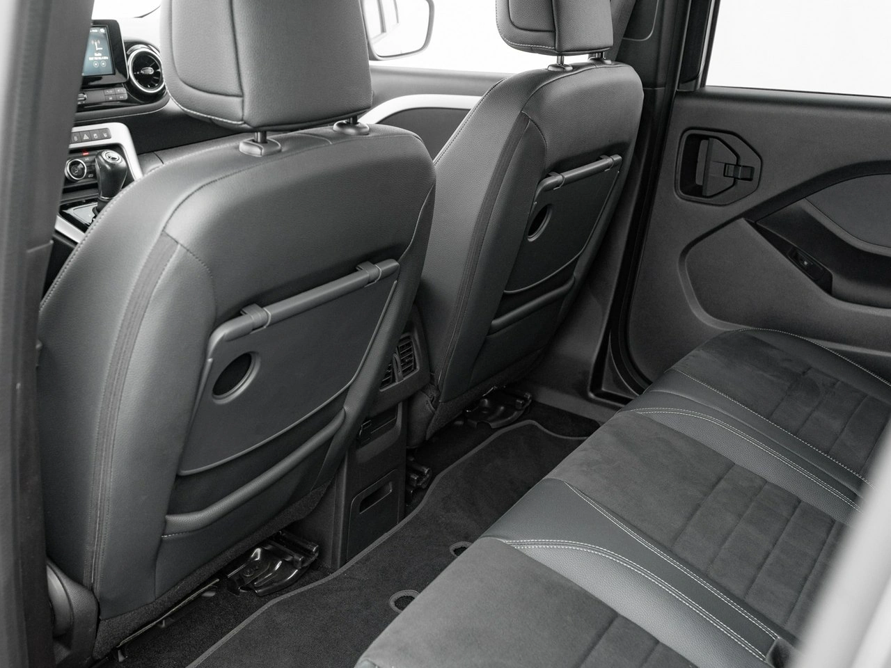 Mercedes T 180 d - Zdjęcie 21