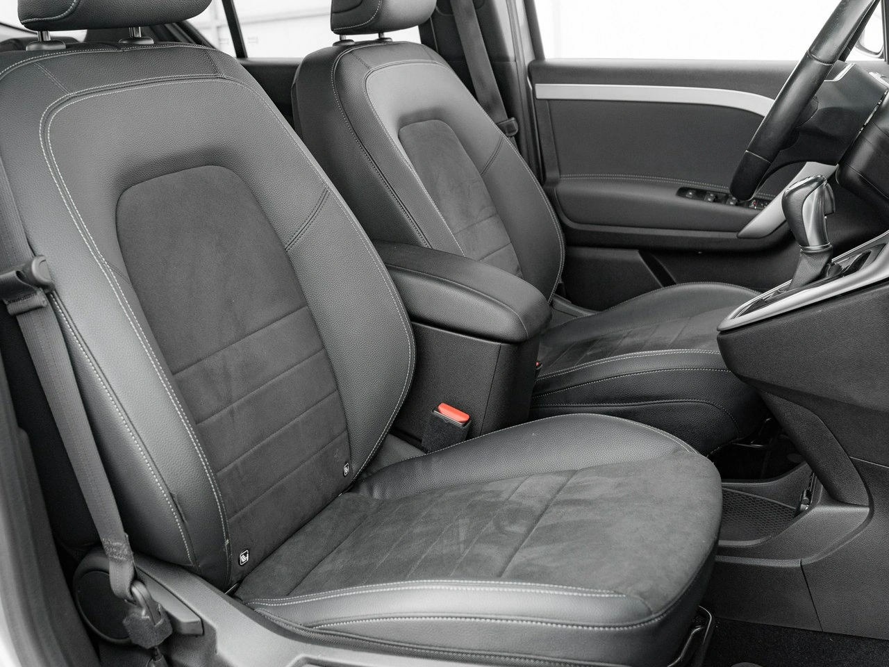 Mercedes T 180 d - Zdjęcie 27