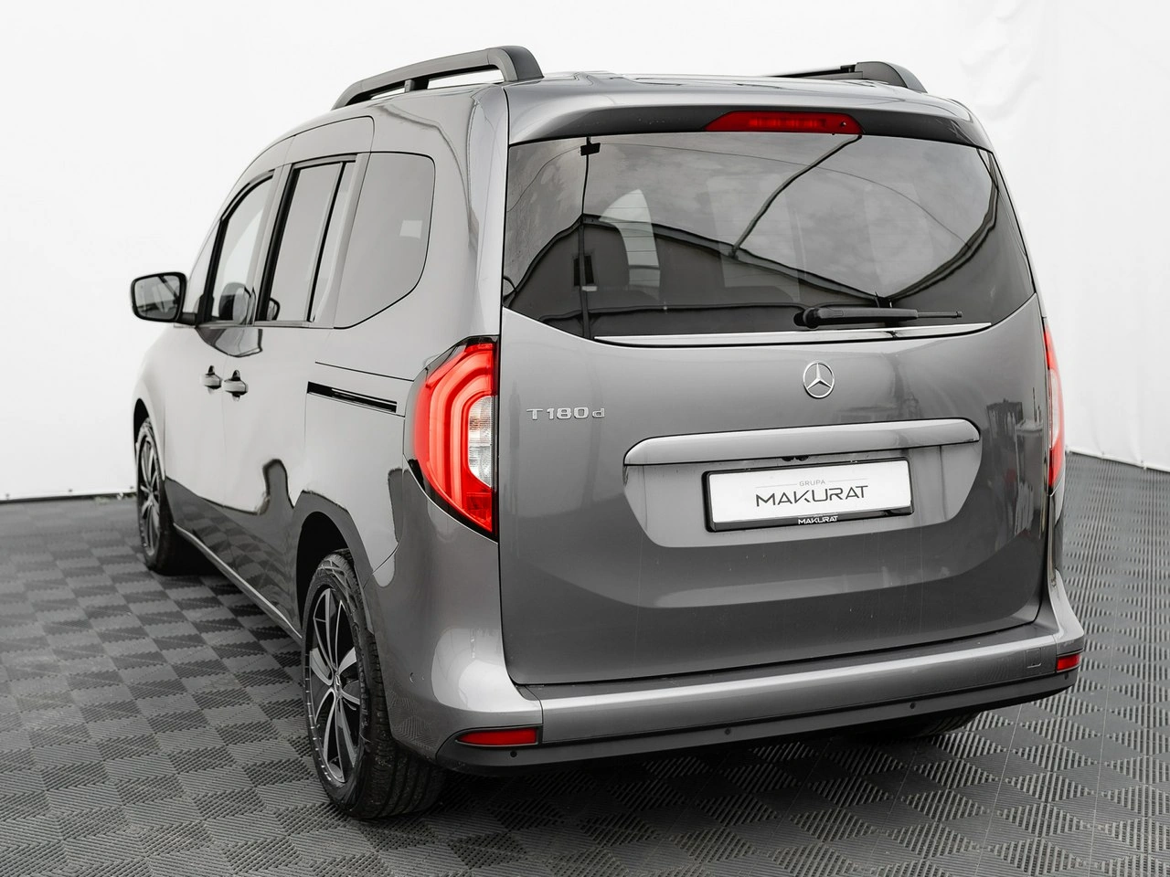 Mercedes T 180 d - Zdjęcie 3