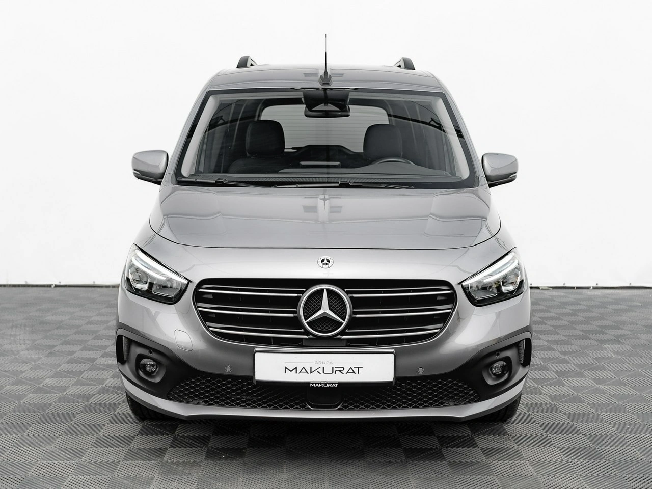 Mercedes T 180 d - Zdjęcie 6