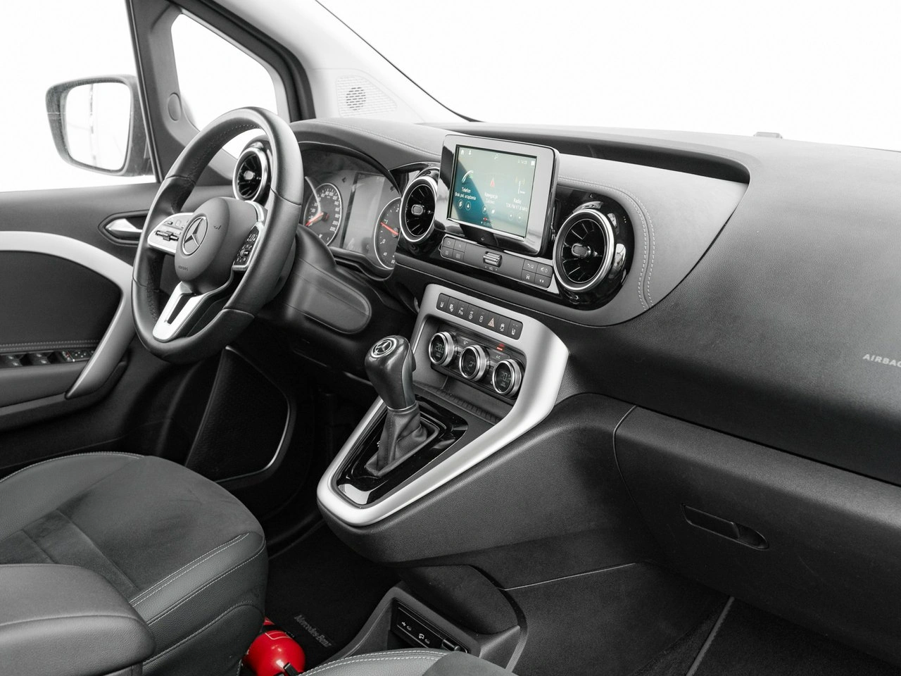 Mercedes T 180 d - Zdjęcie 27