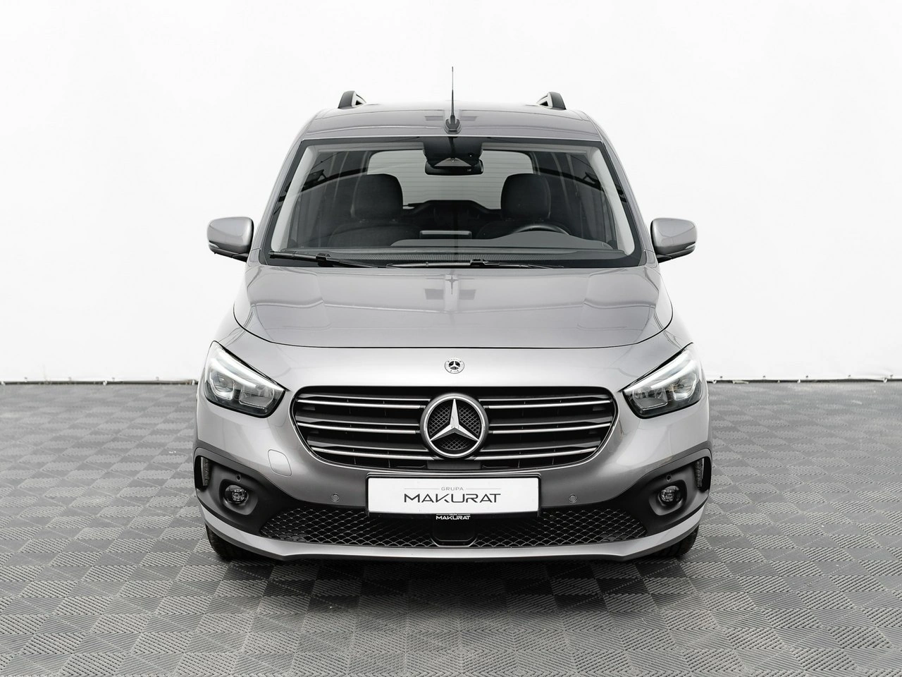 Mercedes T 180 d - Zdjęcie 6