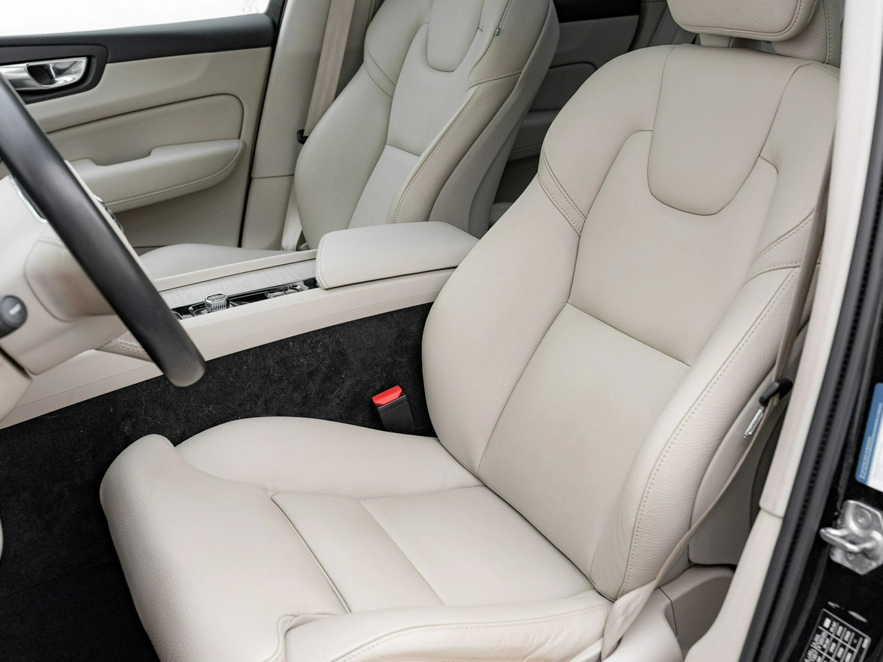 Volvo XC 60 - Zdjęcie 12