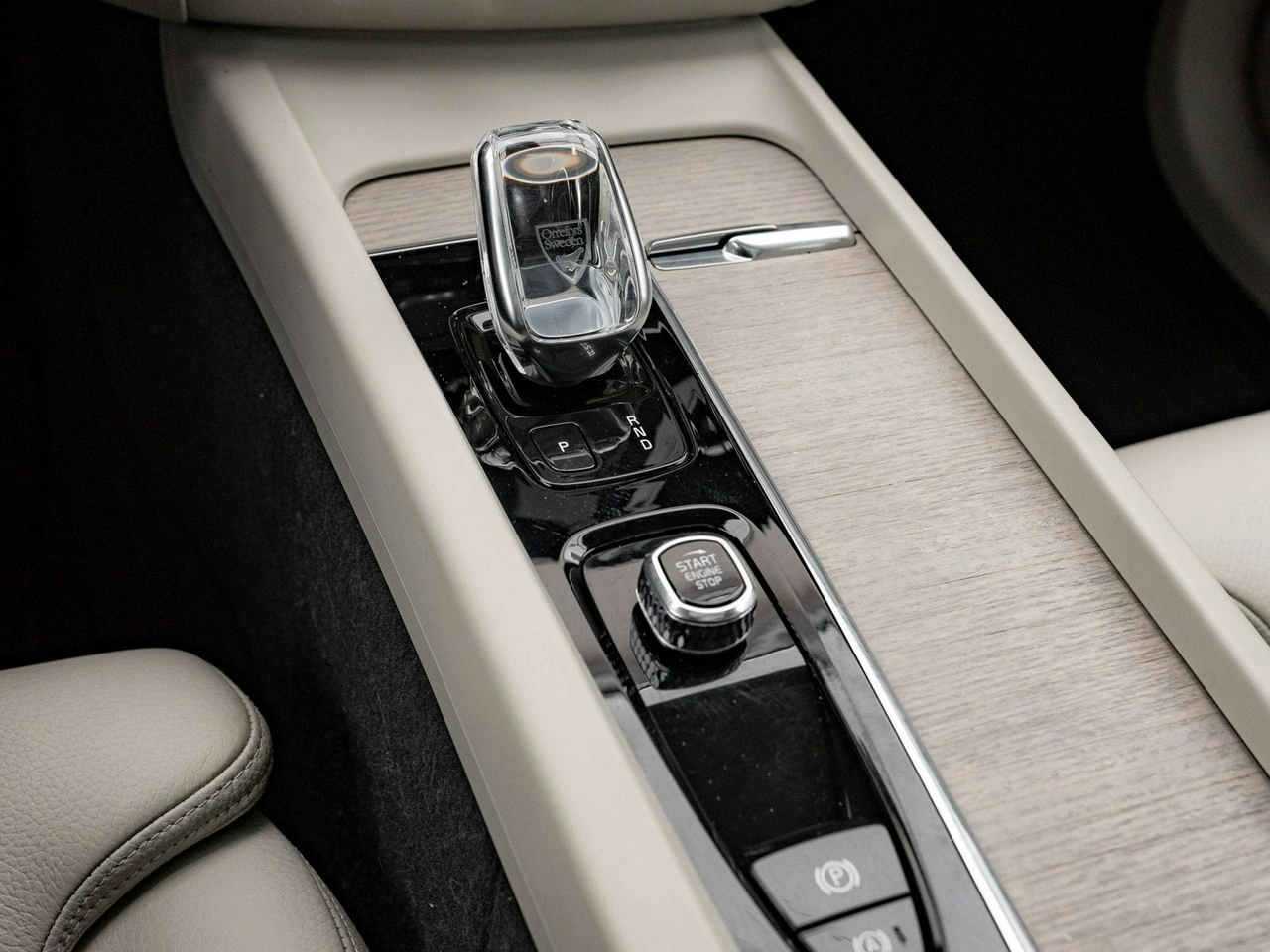 Volvo XC 60 - Zdjęcie 16