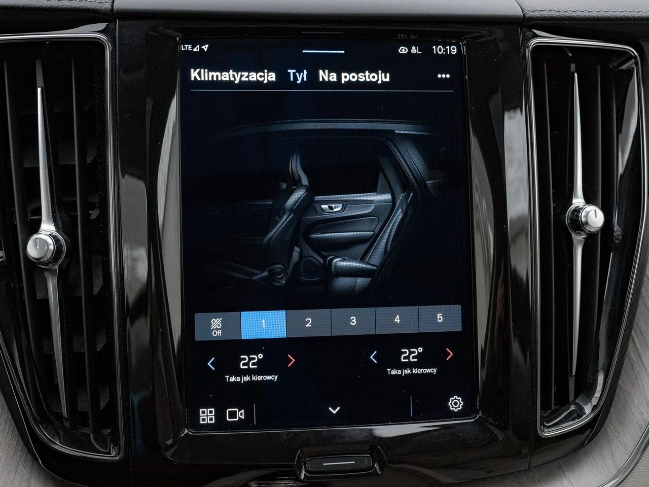 Volvo XC 60 - Zdjęcie 19