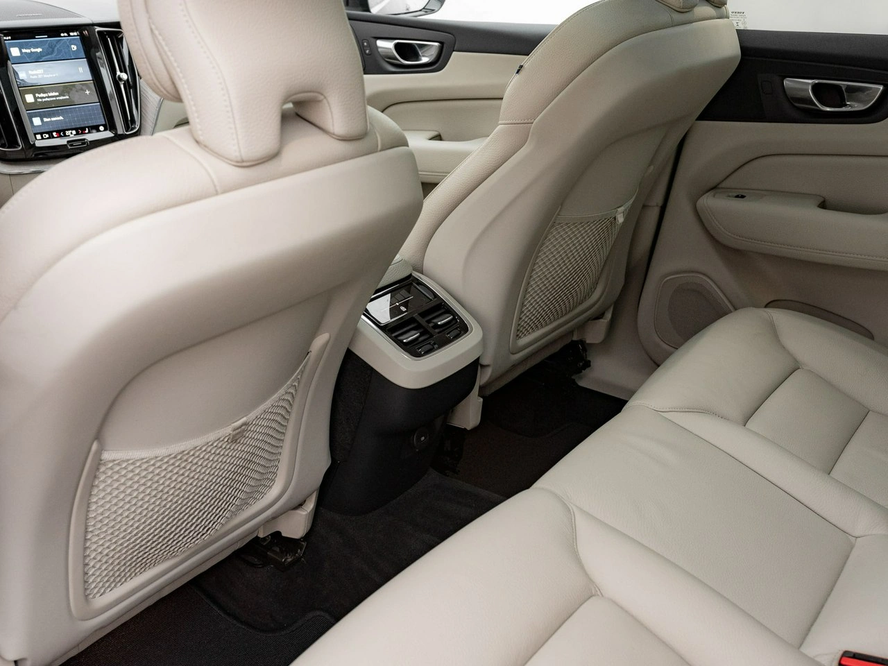 Volvo XC 60 - Zdjęcie 23