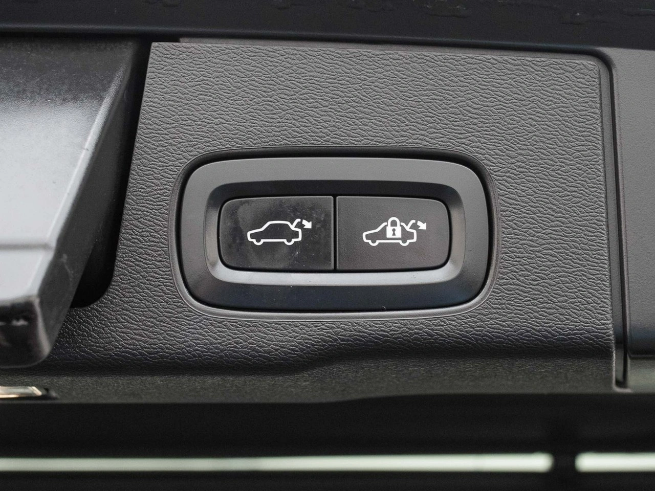 Volvo XC 60 - Zdjęcie 27