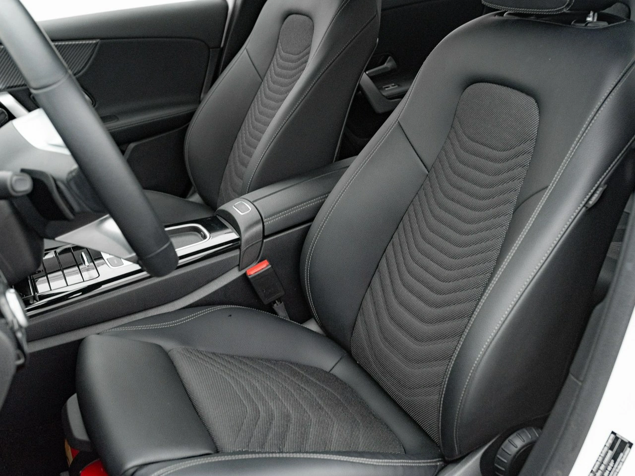 Mercedes A 200 - Zdjęcie 13