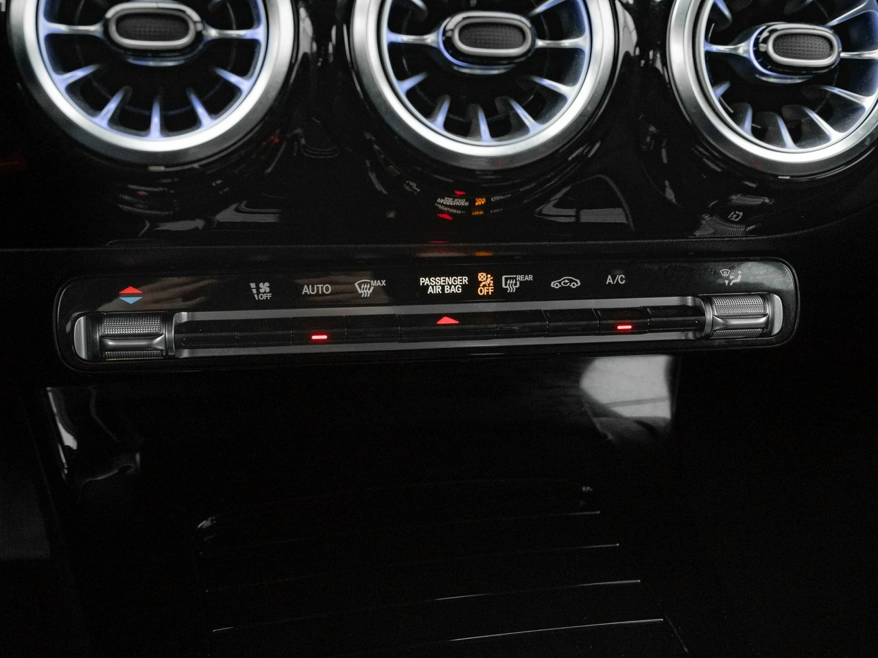 Mercedes A 200 - Zdjęcie 17