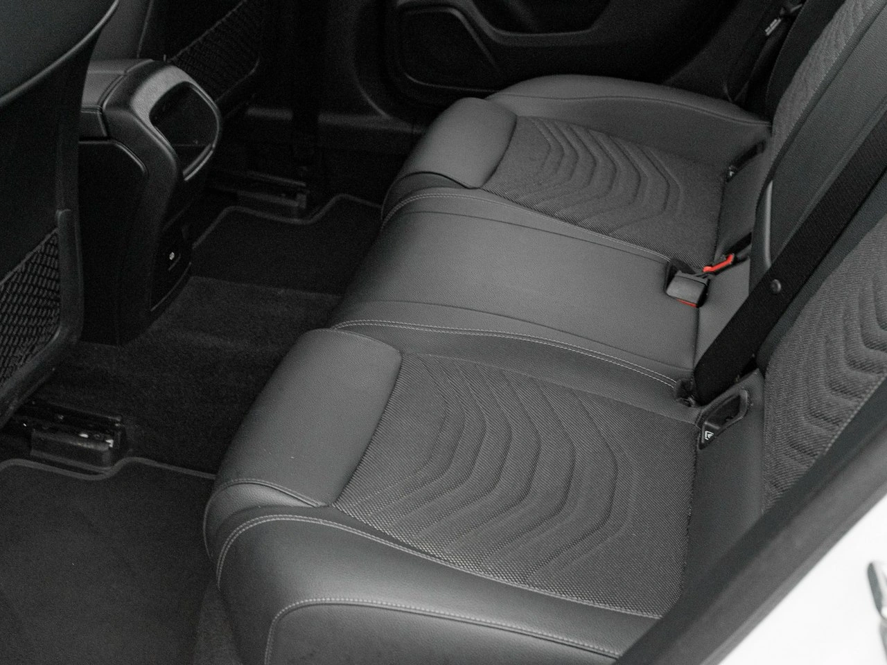 Mercedes A 200 - Zdjęcie 22