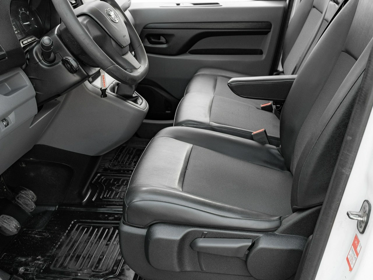 Toyota ProAce - Zdjęcie 9