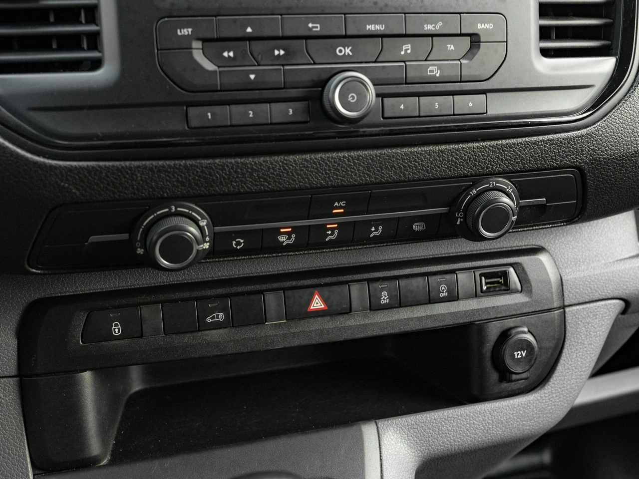 Toyota ProAce - Zdjęcie 13