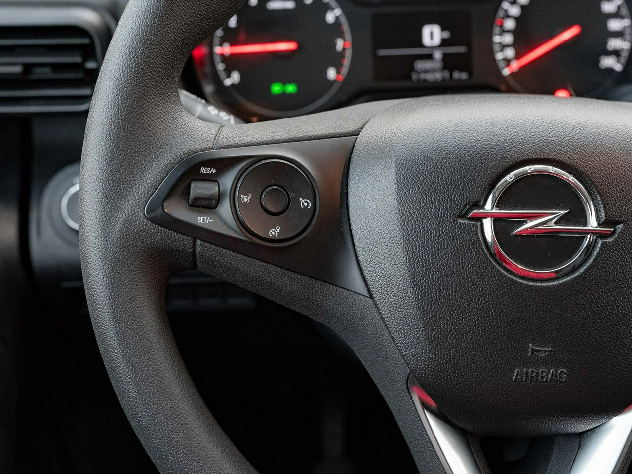 Opel Combo - Zdjęcie 13