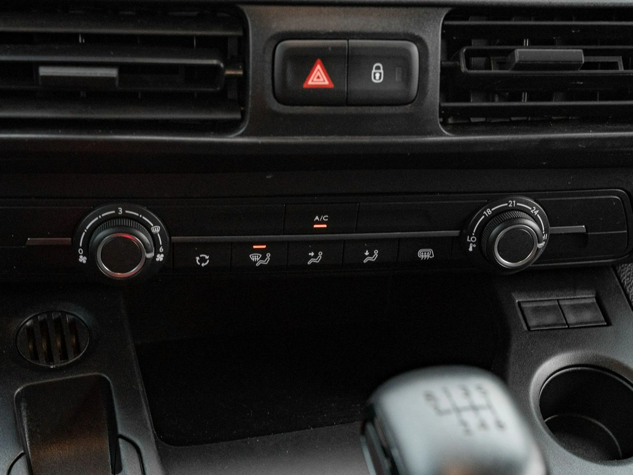 Opel Combo - Zdjęcie 16