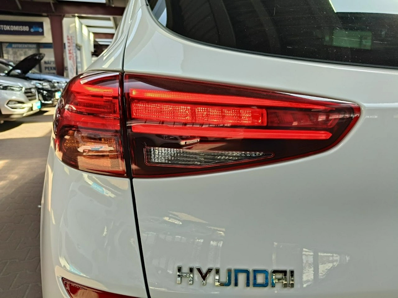 Hyundai Tucson - Zdjęcie 12