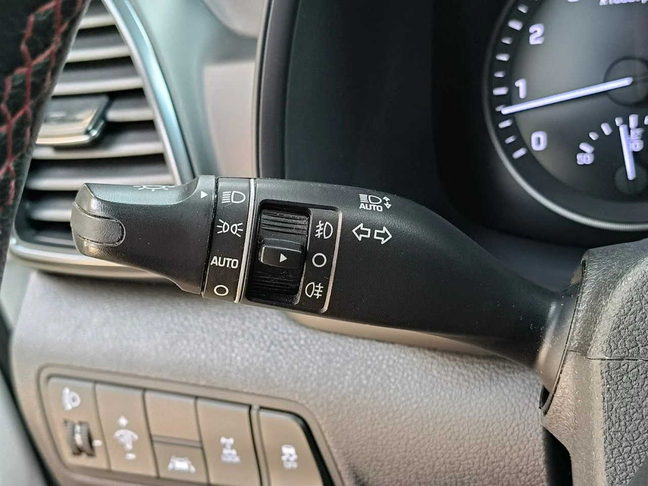 Hyundai Tucson - Zdjęcie 22