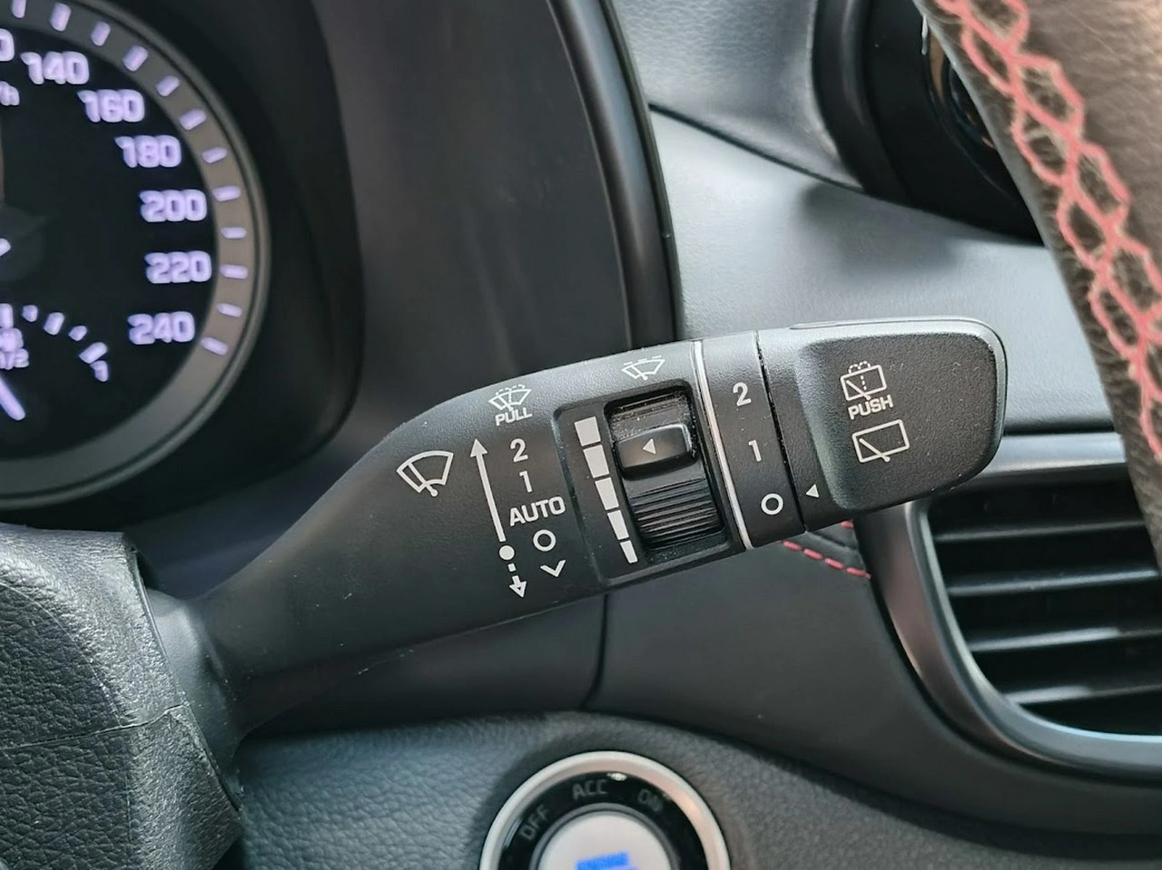 Hyundai Tucson - Zdjęcie 26