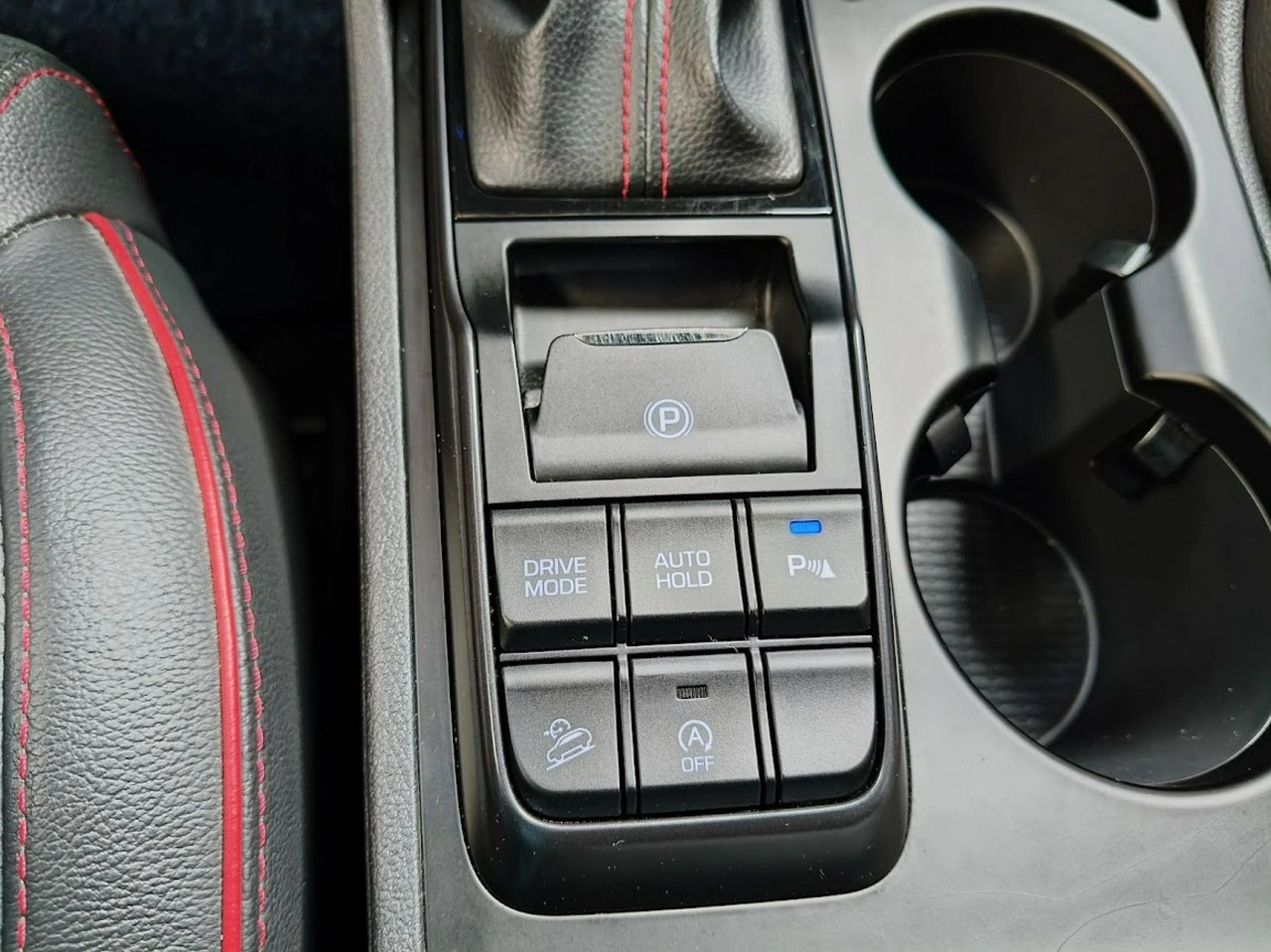 Hyundai Tucson - Zdjęcie 32