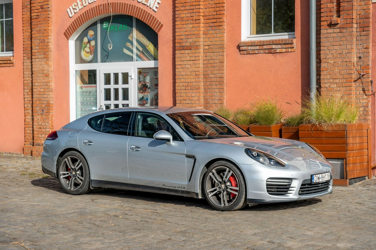 Porsche Panamera - Zdjęcie 23
