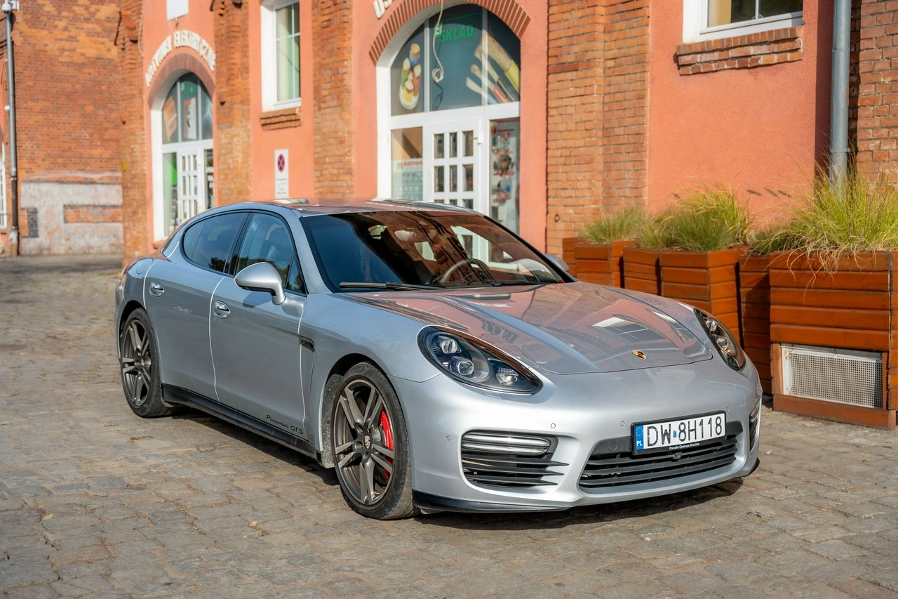 Porsche Panamera - Zdjęcie 16