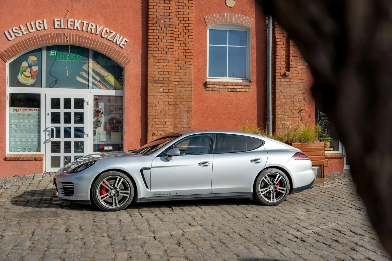 Porsche Panamera - Zdjęcie 21