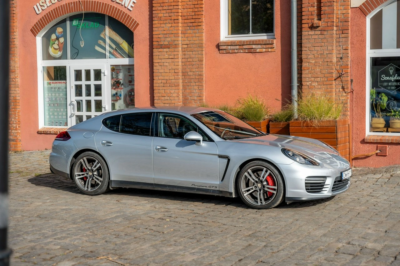 Porsche Panamera - Zdjęcie 11