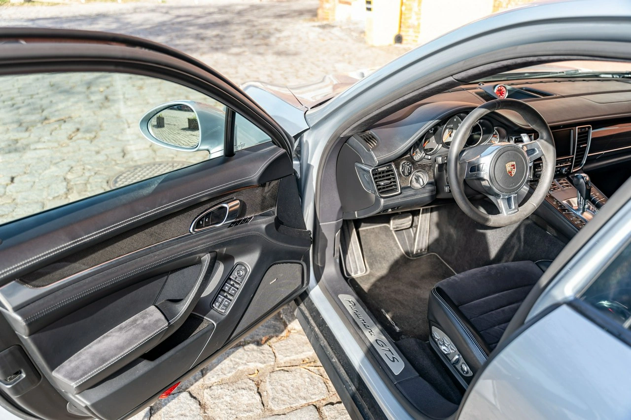 Porsche Panamera - Zdjęcie 29