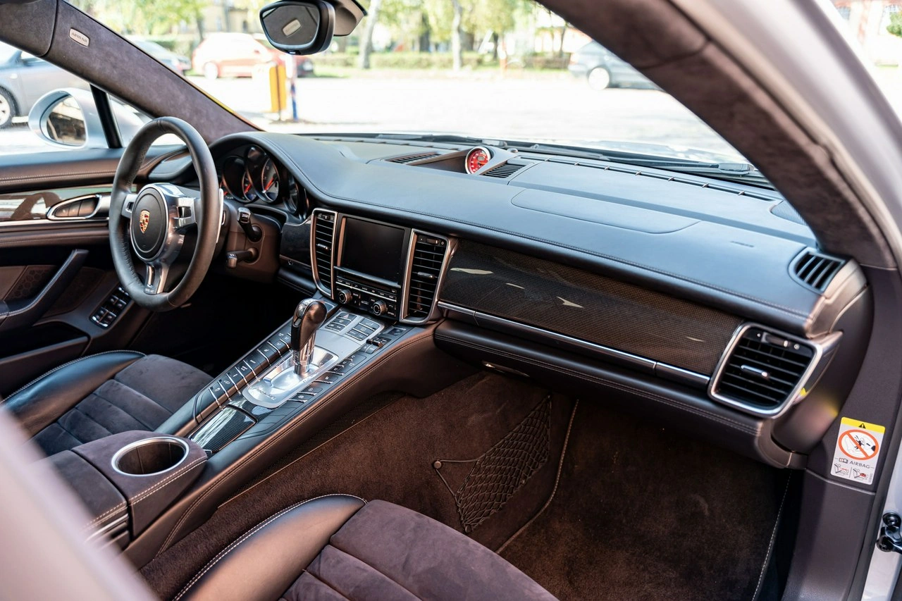 Porsche Panamera - Zdjęcie 38