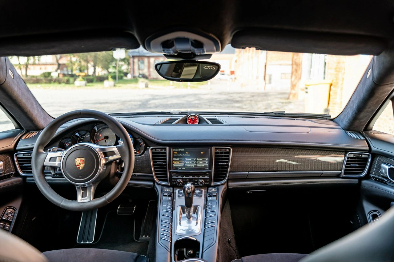 Porsche Panamera - Zdjęcie 40