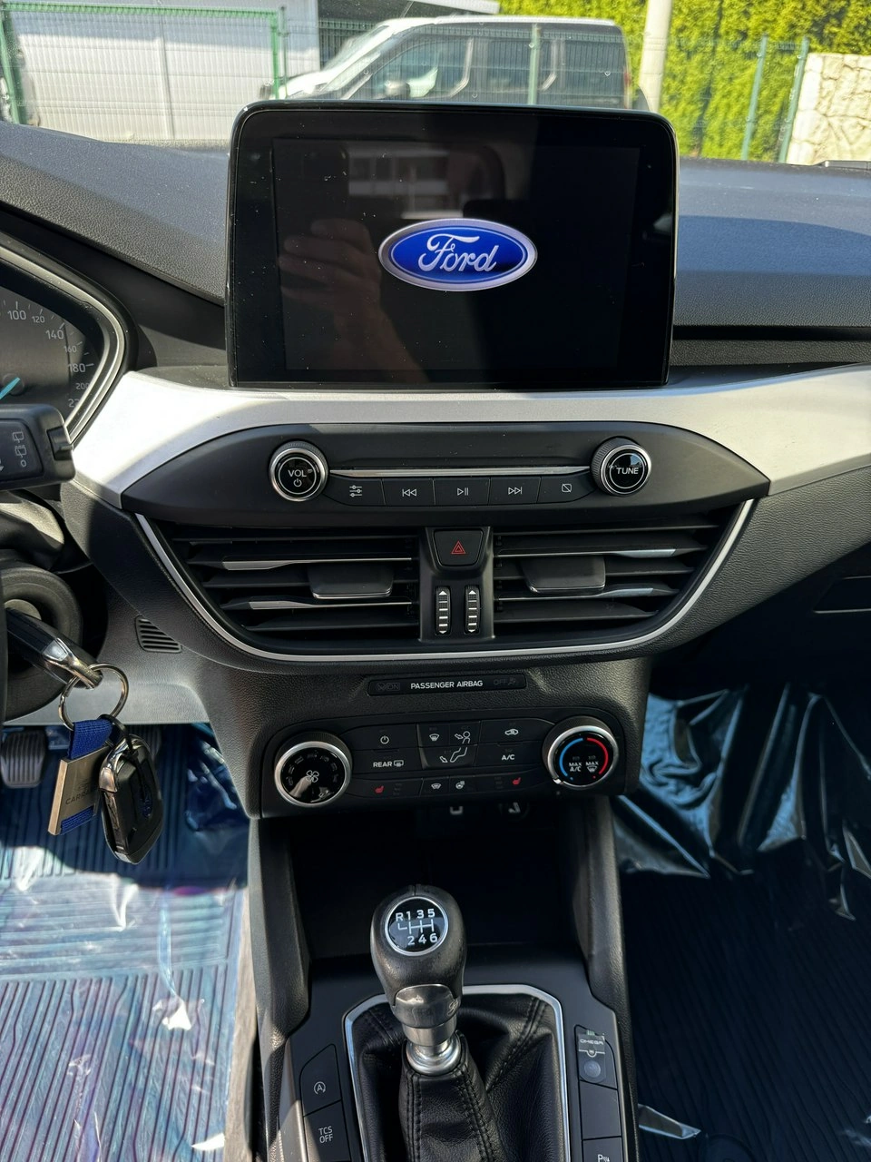 Ford Focus - Zdjęcie 16