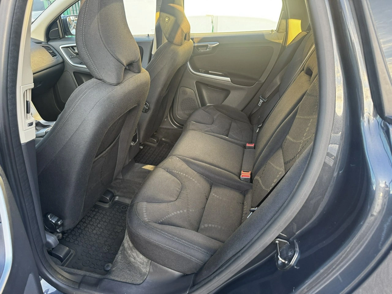 Volvo XC 60 - Zdjęcie 10