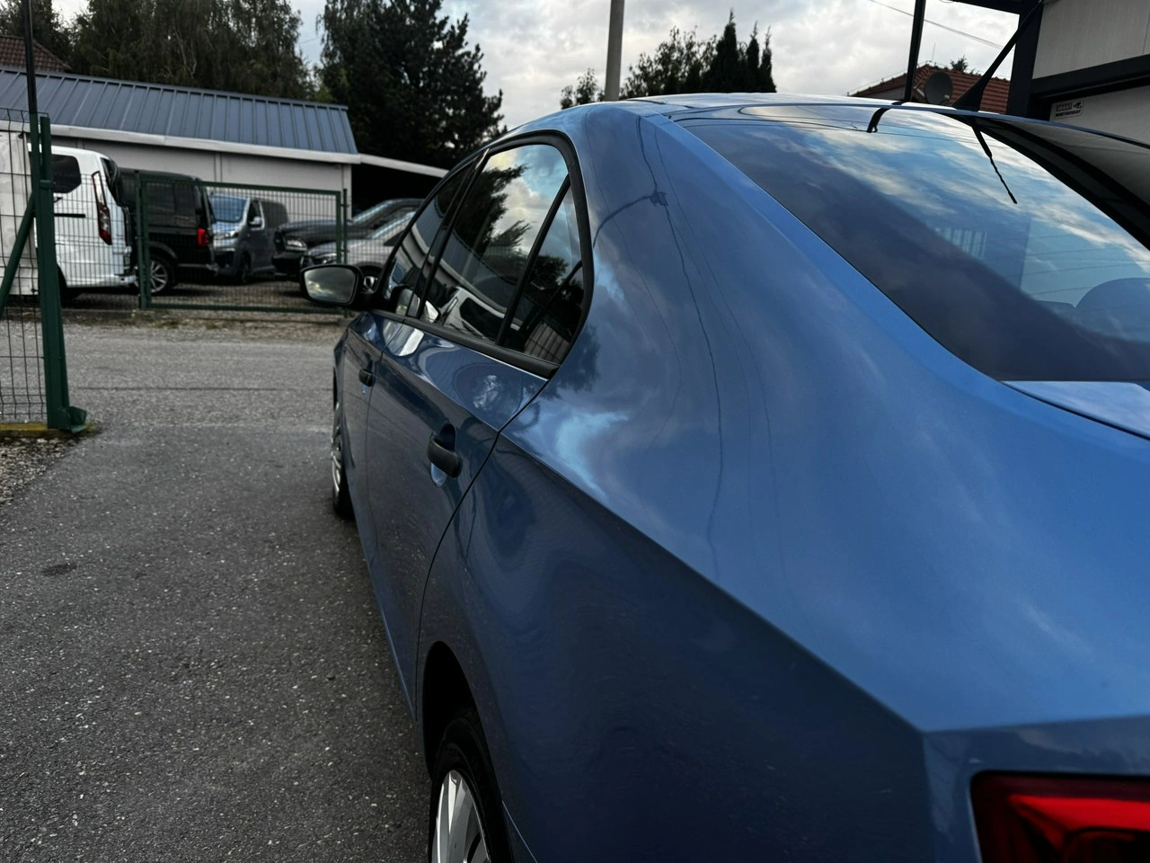 Skoda RAPID - Zdjęcie 3