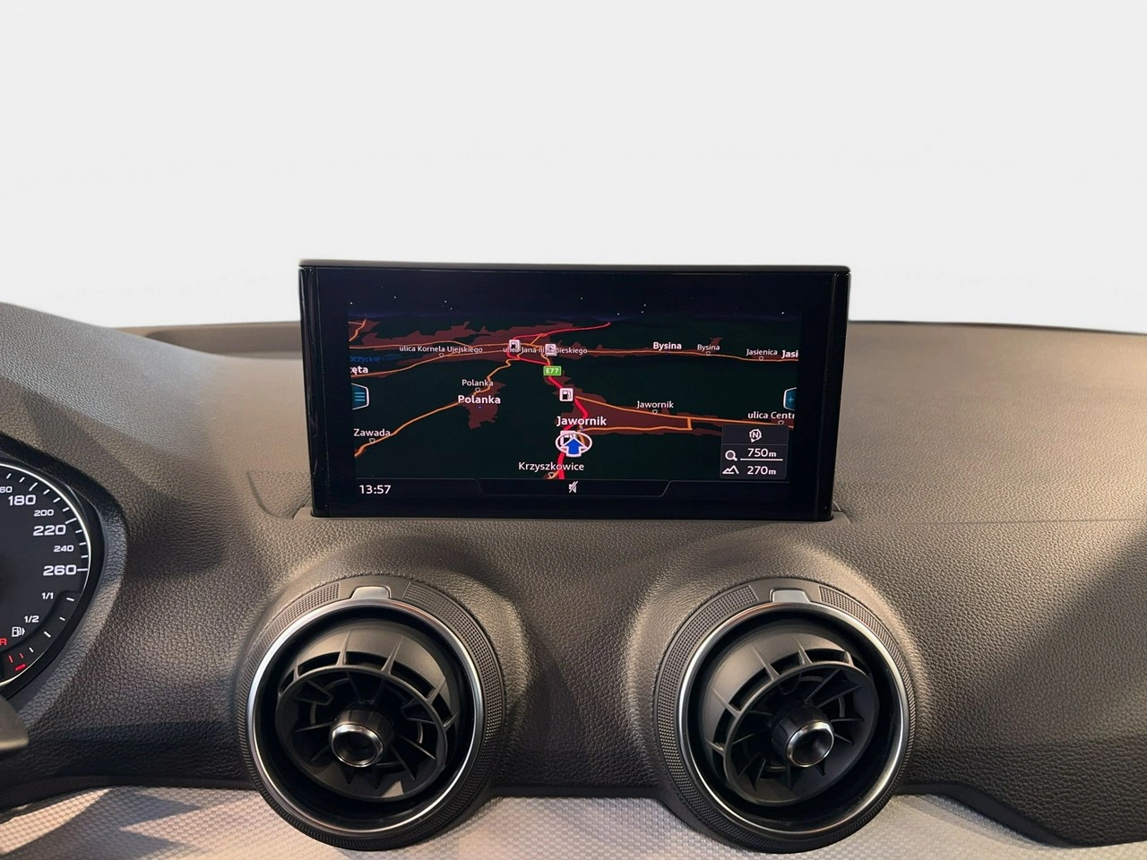 Audi Q2 - Zdjęcie 21