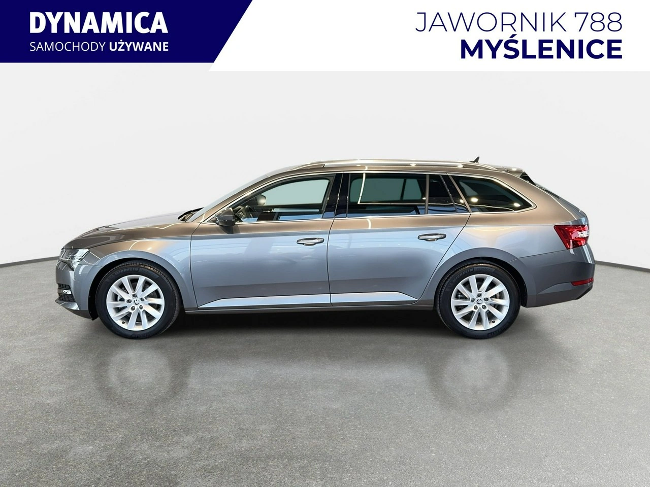 Skoda Superb - Zdjęcie 4