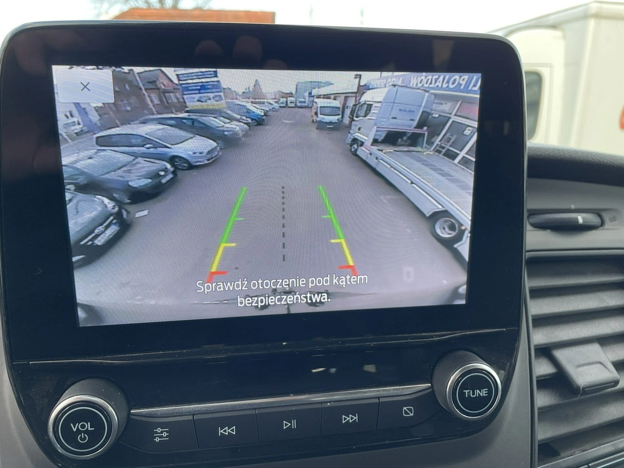 Ford Transit - Zdjęcie 15