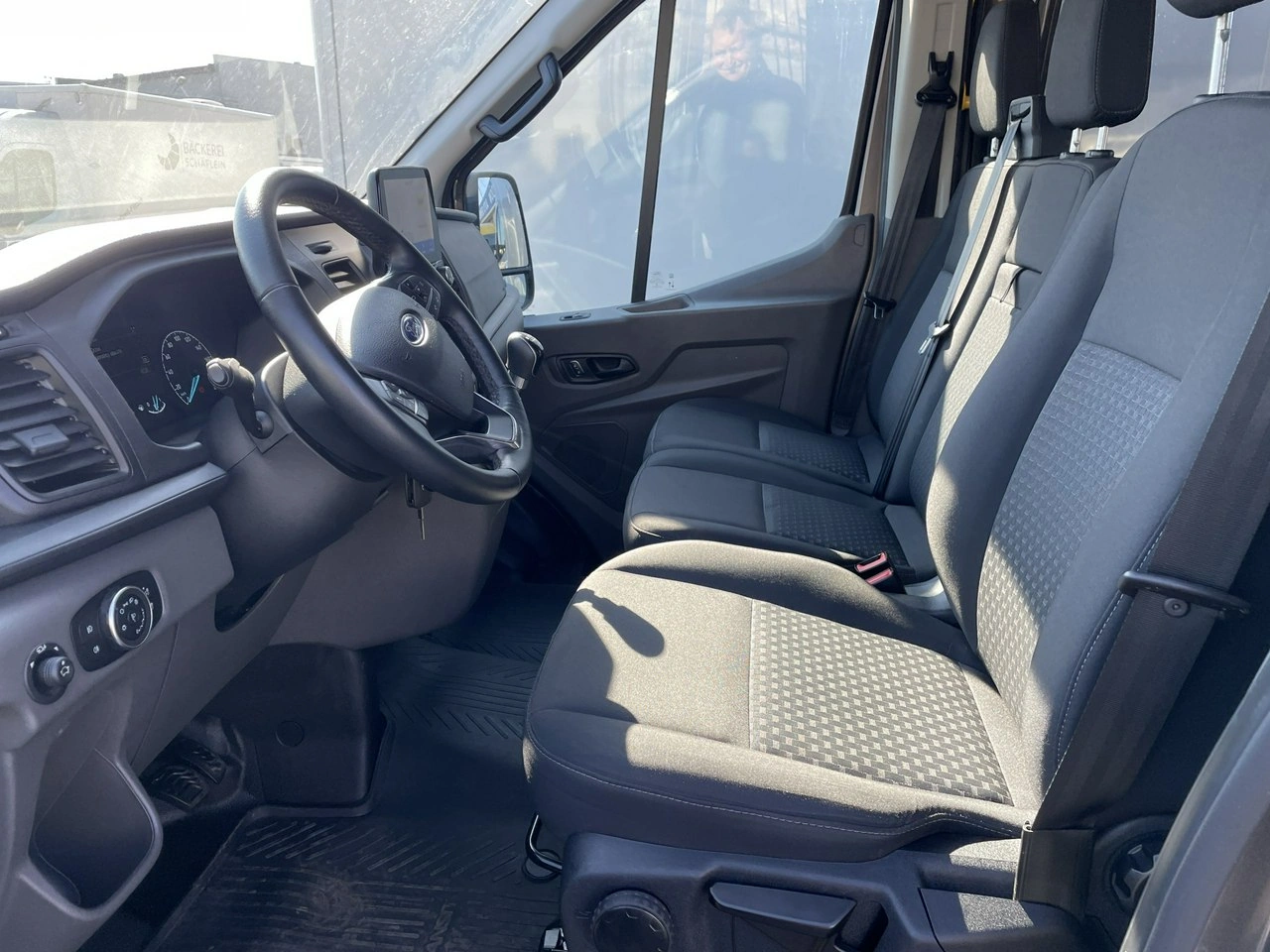 Ford Transit - Zdjęcie 33