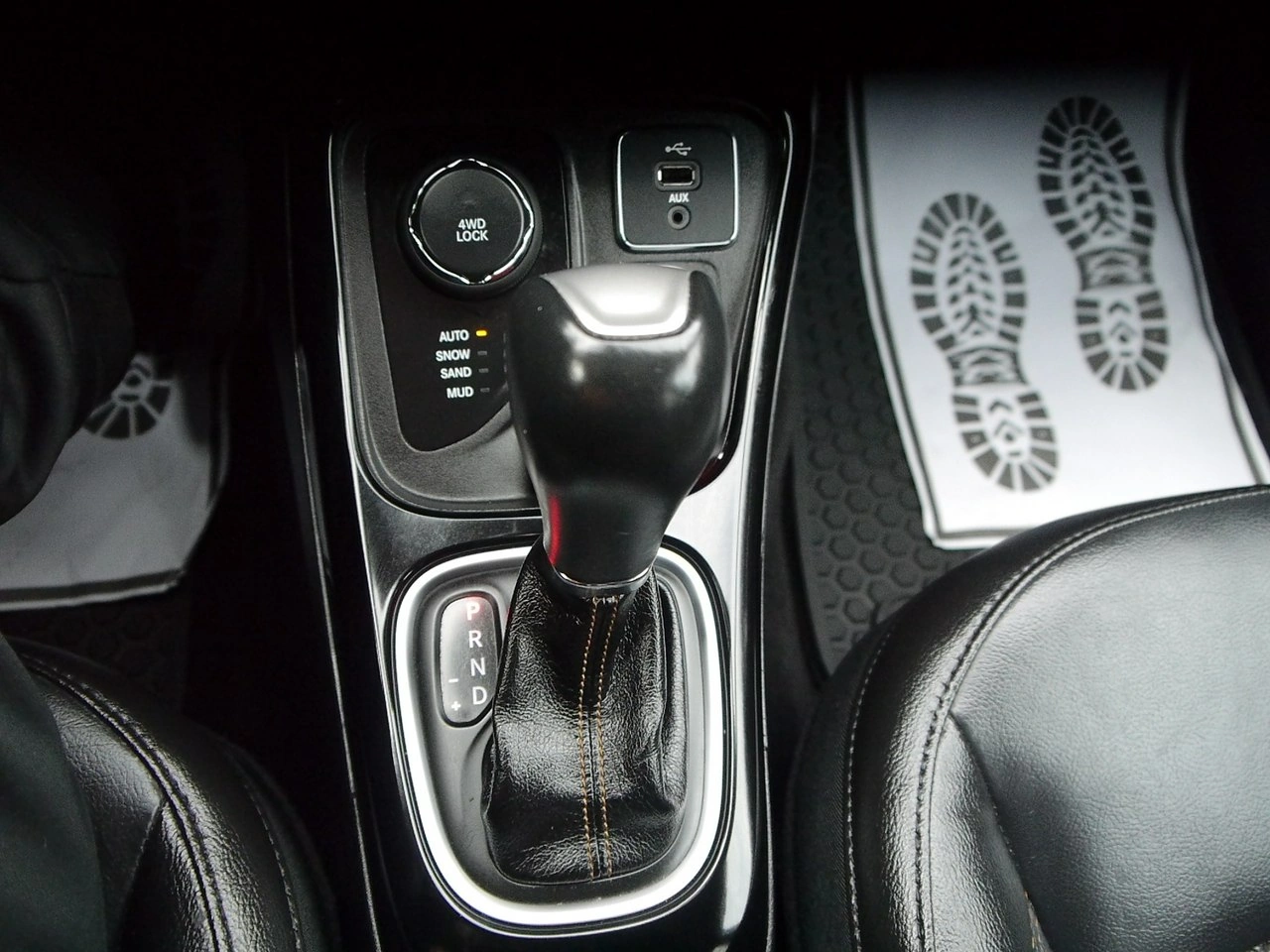 Jeep Compass - Zdjęcie 32