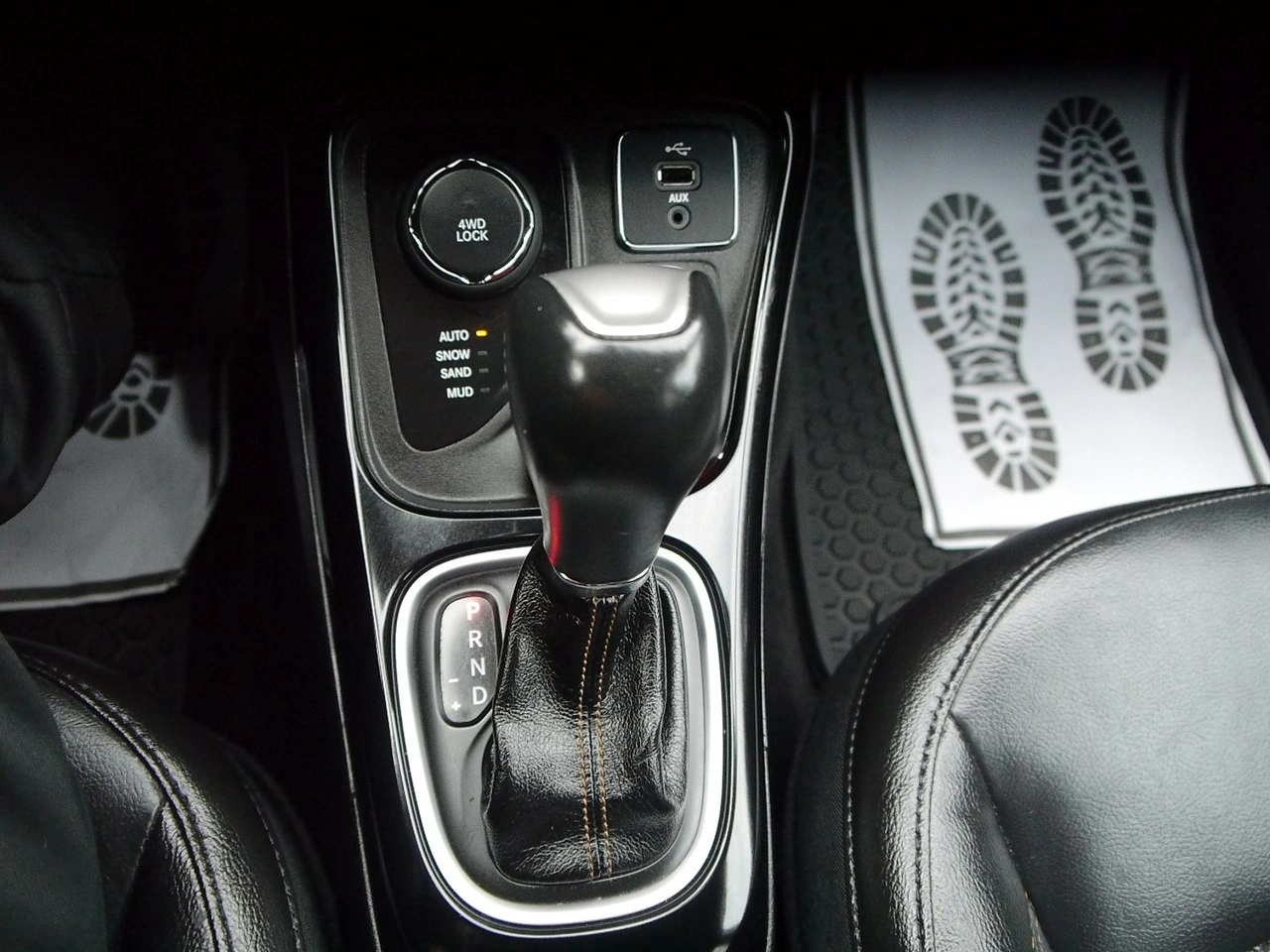 Jeep Compass - Zdjęcie 24