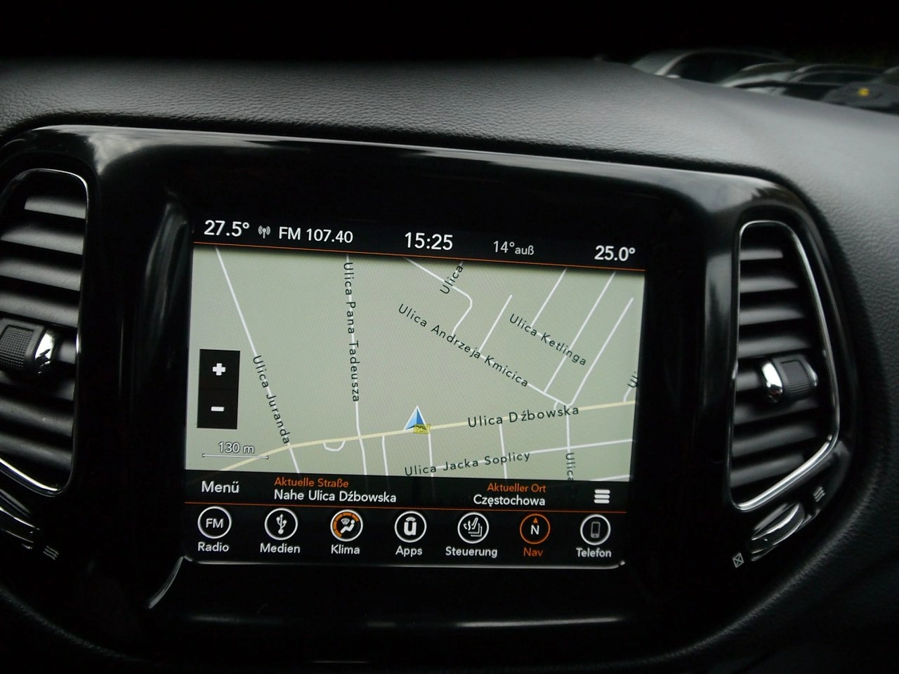 Jeep Compass - Zdjęcie 21