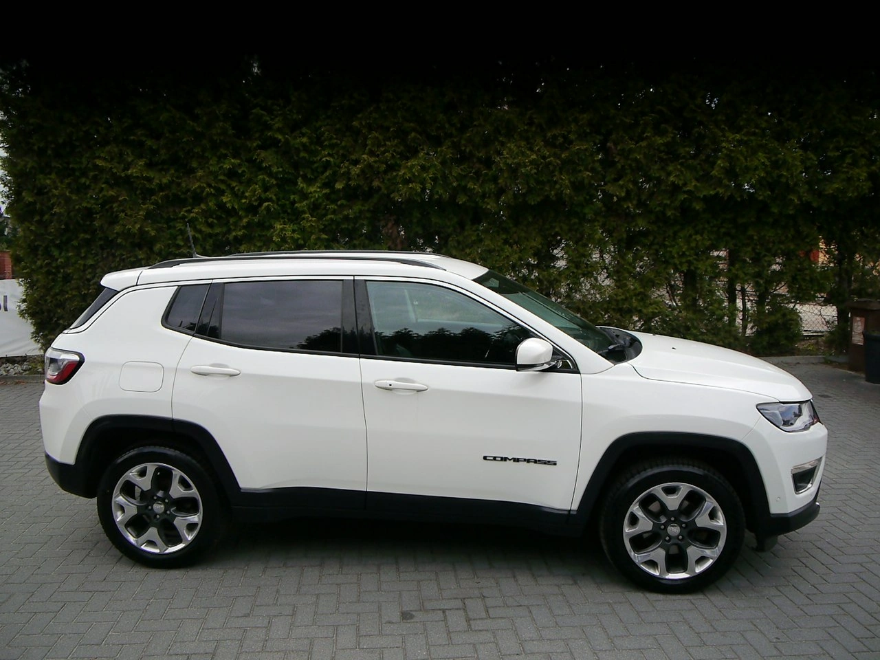 Jeep Compass - Zdjęcie 10