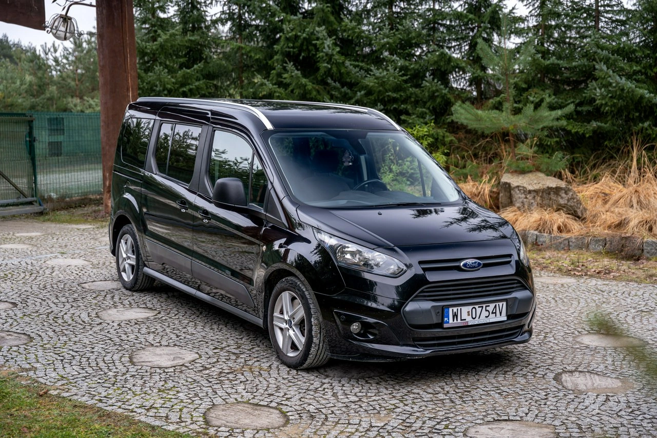 Ford Grand Tourneo Connect - Zdjęcie 18